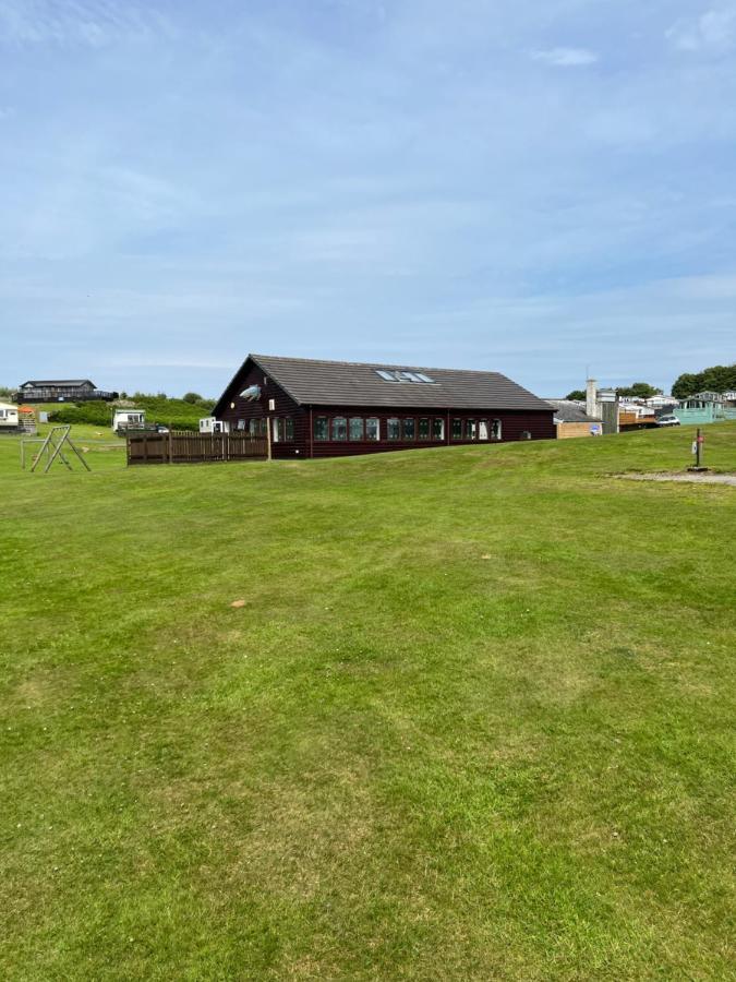 Jungle House No.26 At Three Lochs Holiday Park Newton Stewart Eksteriør billede