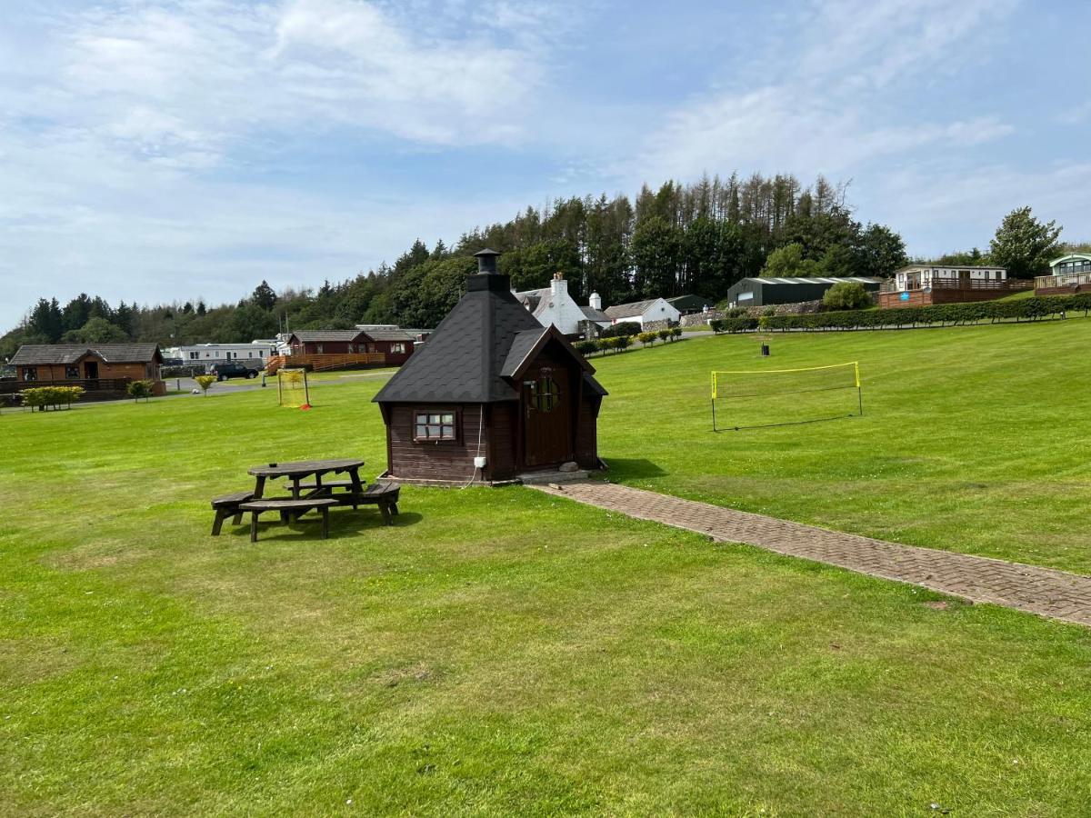 Jungle House No.26 At Three Lochs Holiday Park Newton Stewart Eksteriør billede